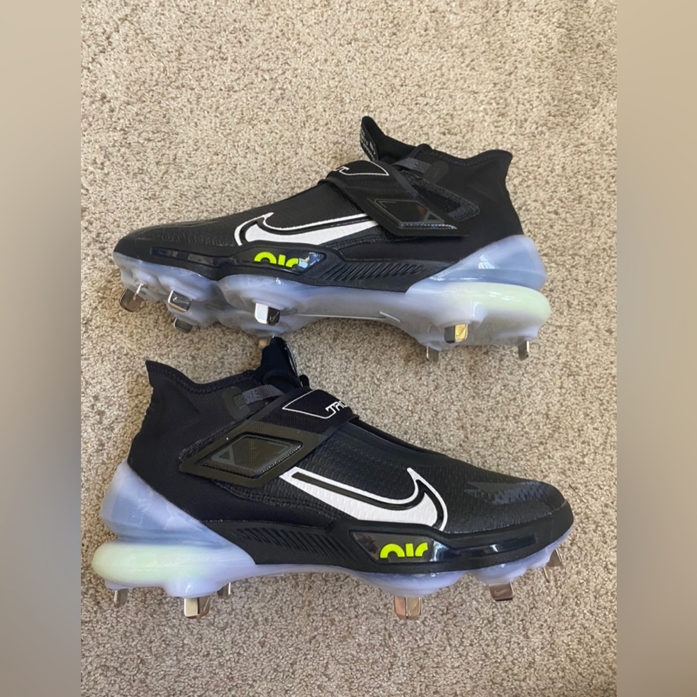 Nike Force Zoom Trout 8 Elite Baseball Cleats CZ5913-010 Black Grey Men Size 7